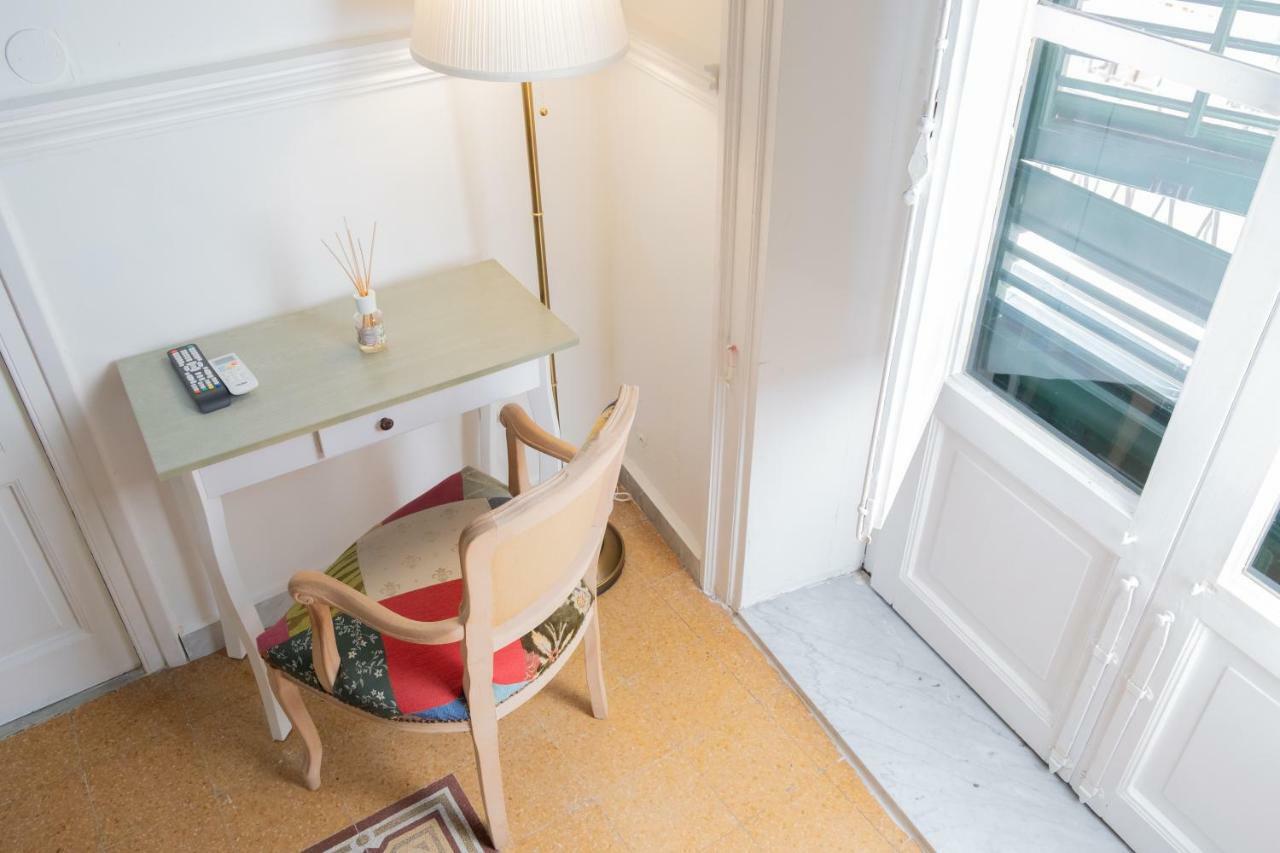 Al Teatro Massimo Apartment Палермо Екстериор снимка